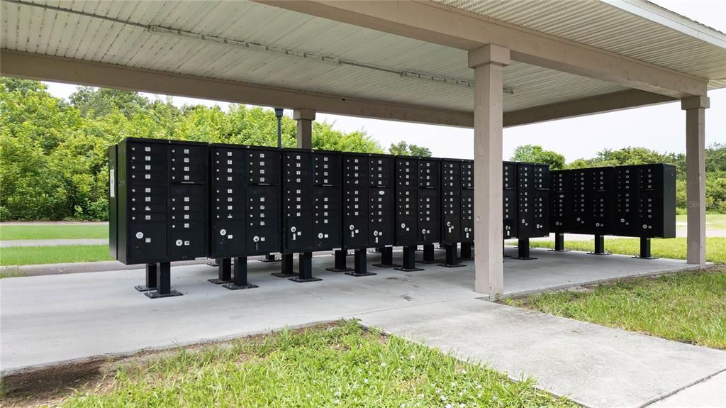 На продажу: $319,900 (3 спален, 2 ванн, 1767 Квадратных фут)