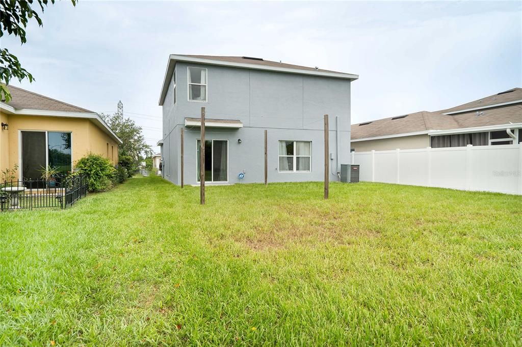 На продажу: $319,900 (3 спален, 2 ванн, 1767 Квадратных фут)