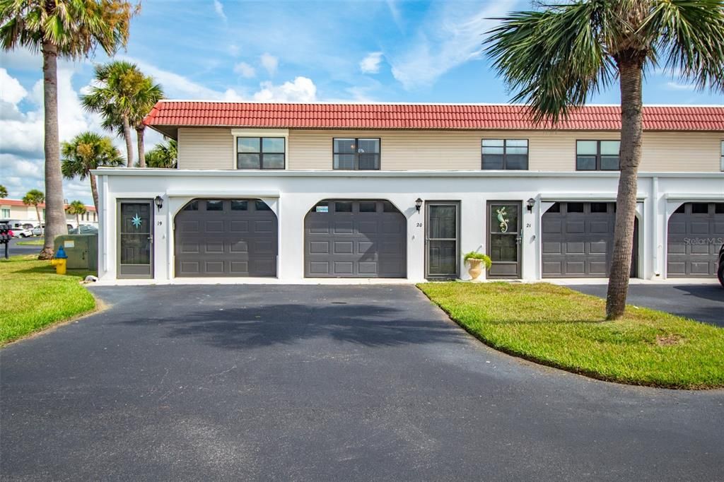 最近售出: $229,000 (2 贝兹, 2 浴室, 1184 平方英尺)