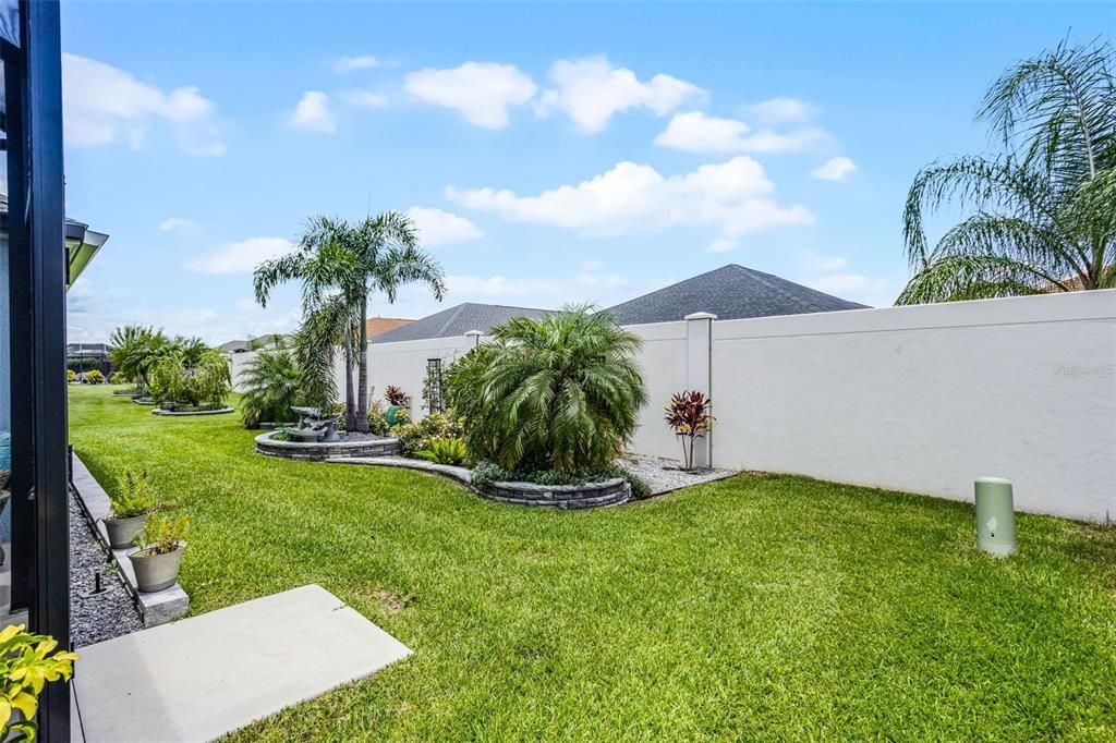 Activo con contrato: $430,000 (3 camas, 2 baños, 1531 Pies cuadrados)