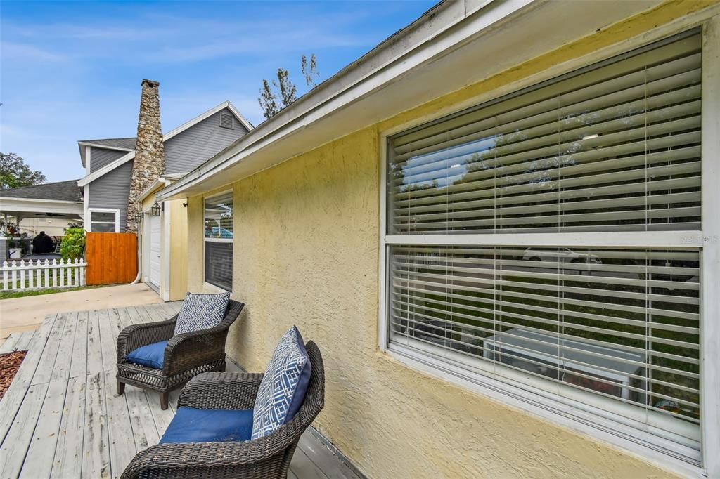 待售: $365,000 (3 贝兹, 2 浴室, 1097 平方英尺)