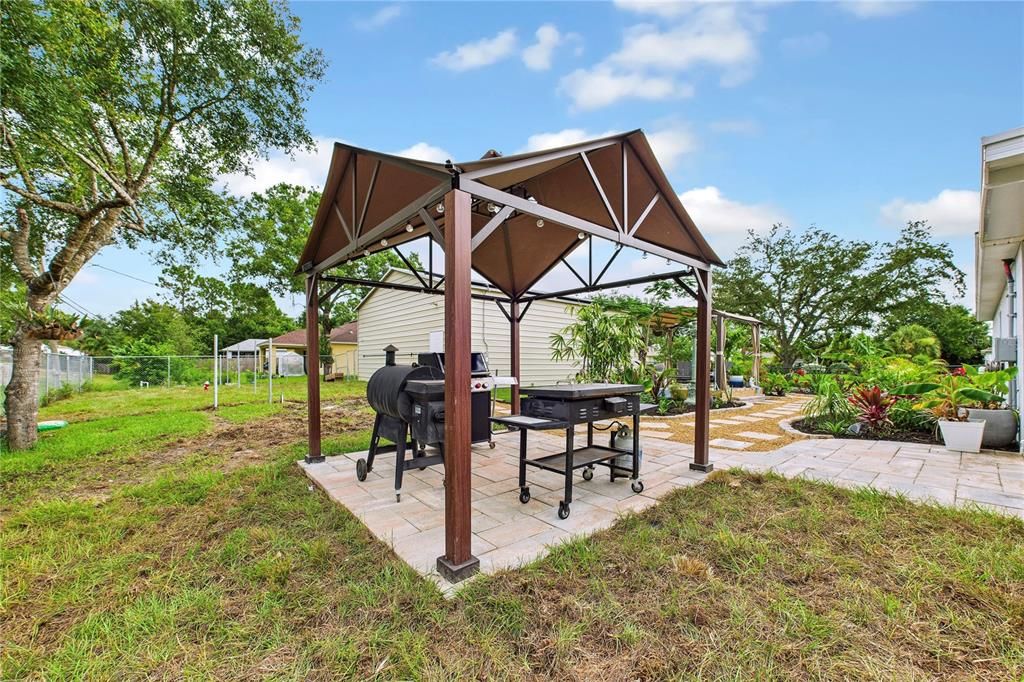 На продажу: $529,900 (3 спален, 2 ванн, 1860 Квадратных фут)