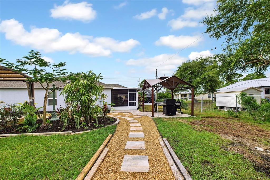 На продажу: $529,900 (3 спален, 2 ванн, 1860 Квадратных фут)