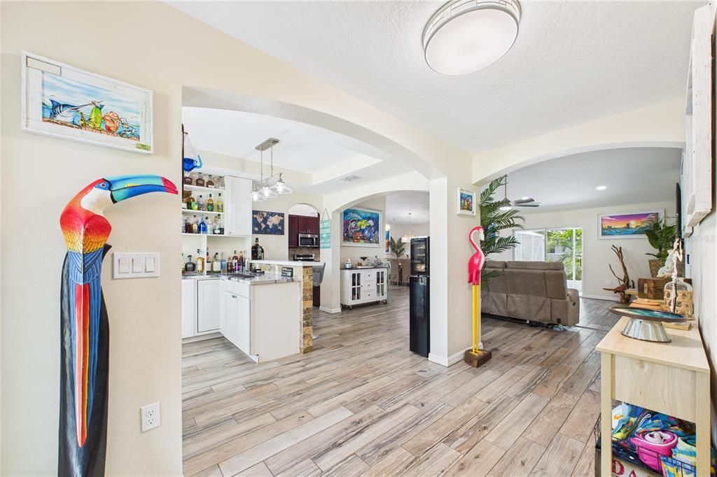 На продажу: $529,900 (3 спален, 2 ванн, 1860 Квадратных фут)