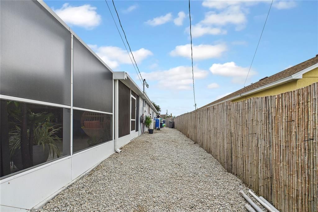 На продажу: $529,900 (3 спален, 2 ванн, 1860 Квадратных фут)