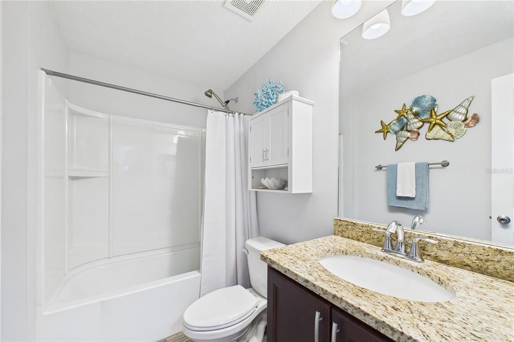 На продажу: $529,900 (3 спален, 2 ванн, 1860 Квадратных фут)