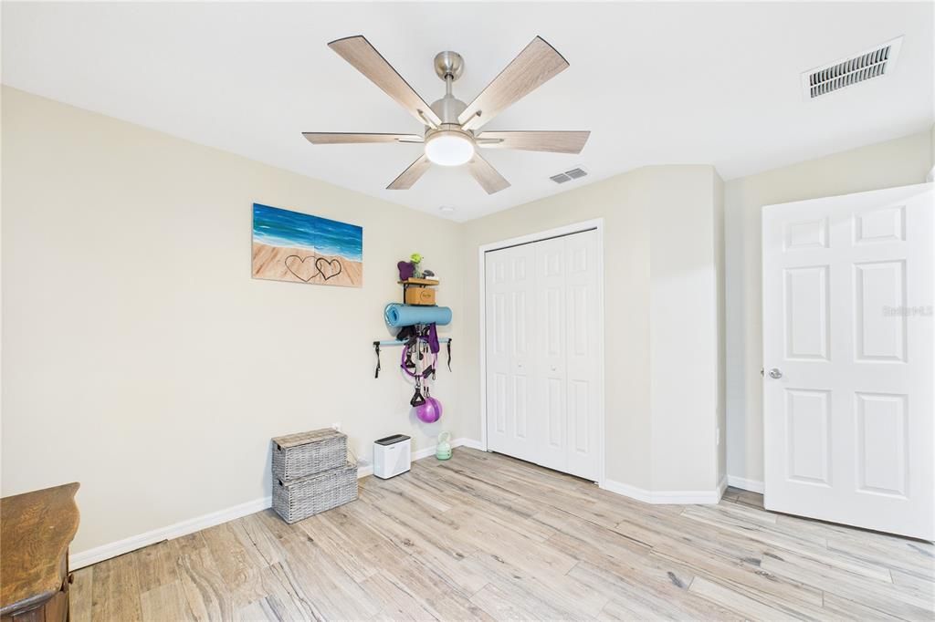 На продажу: $529,900 (3 спален, 2 ванн, 1860 Квадратных фут)