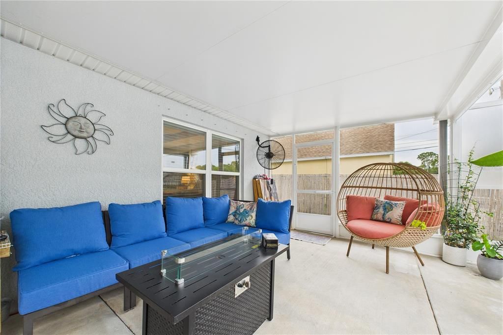 На продажу: $529,900 (3 спален, 2 ванн, 1860 Квадратных фут)