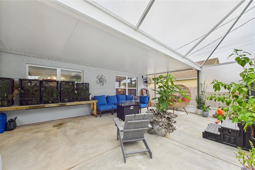 На продажу: $529,900 (3 спален, 2 ванн, 1860 Квадратных фут)