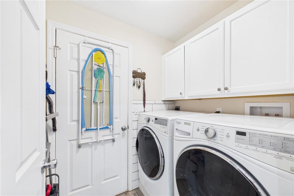 На продажу: $529,900 (3 спален, 2 ванн, 1860 Квадратных фут)