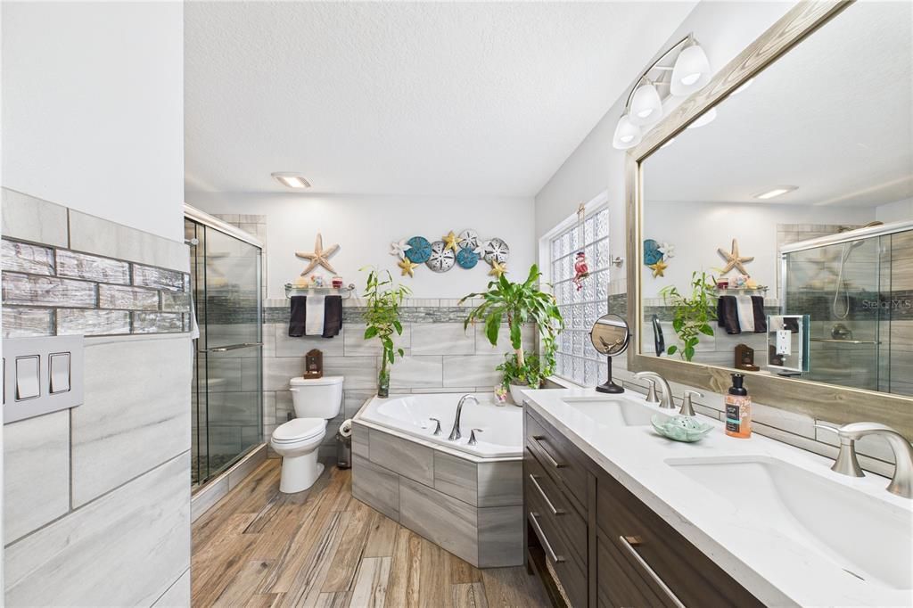 На продажу: $529,900 (3 спален, 2 ванн, 1860 Квадратных фут)