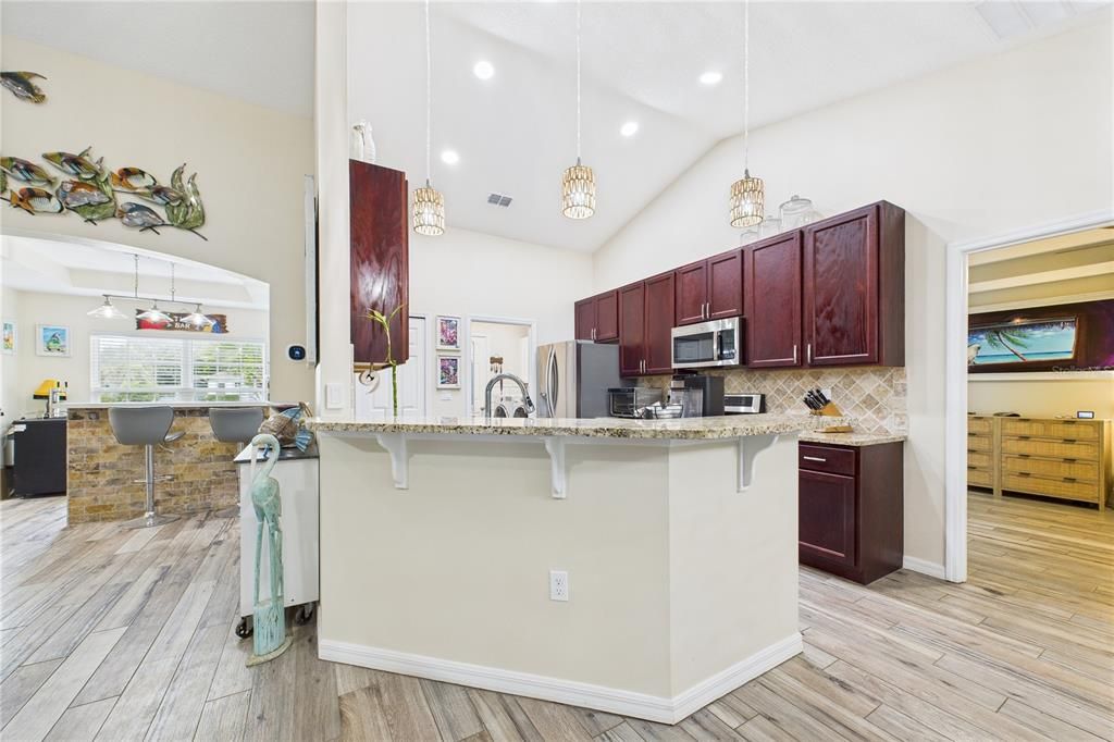 На продажу: $529,900 (3 спален, 2 ванн, 1860 Квадратных фут)