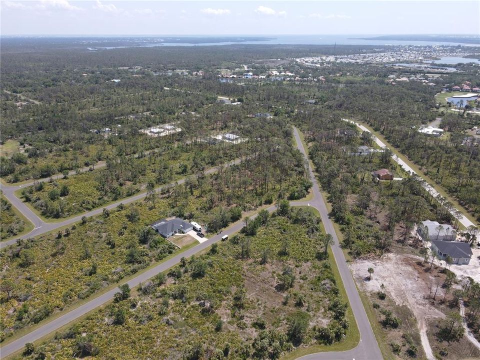 Под контрактом: $40,000 (0.75 acres)