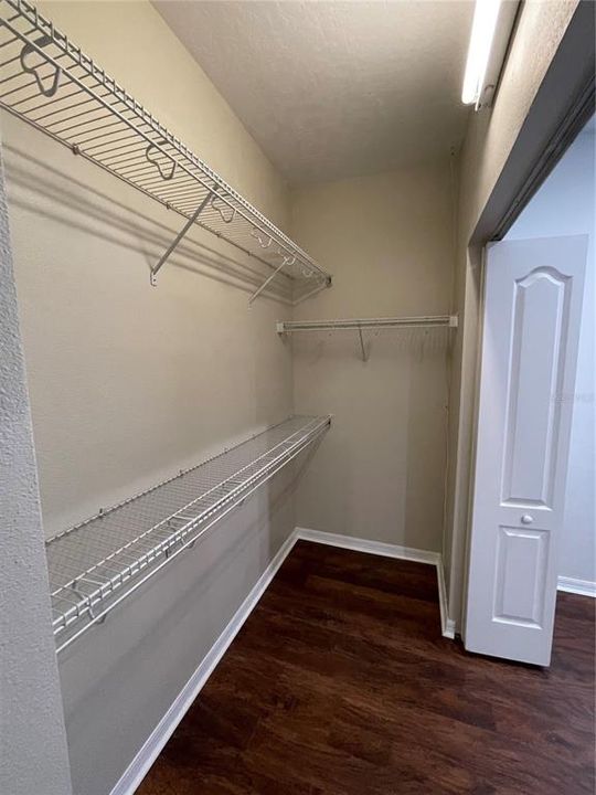 Под контрактом: $1,995 (2 спален, 2 ванн, 1071 Квадратных фут)