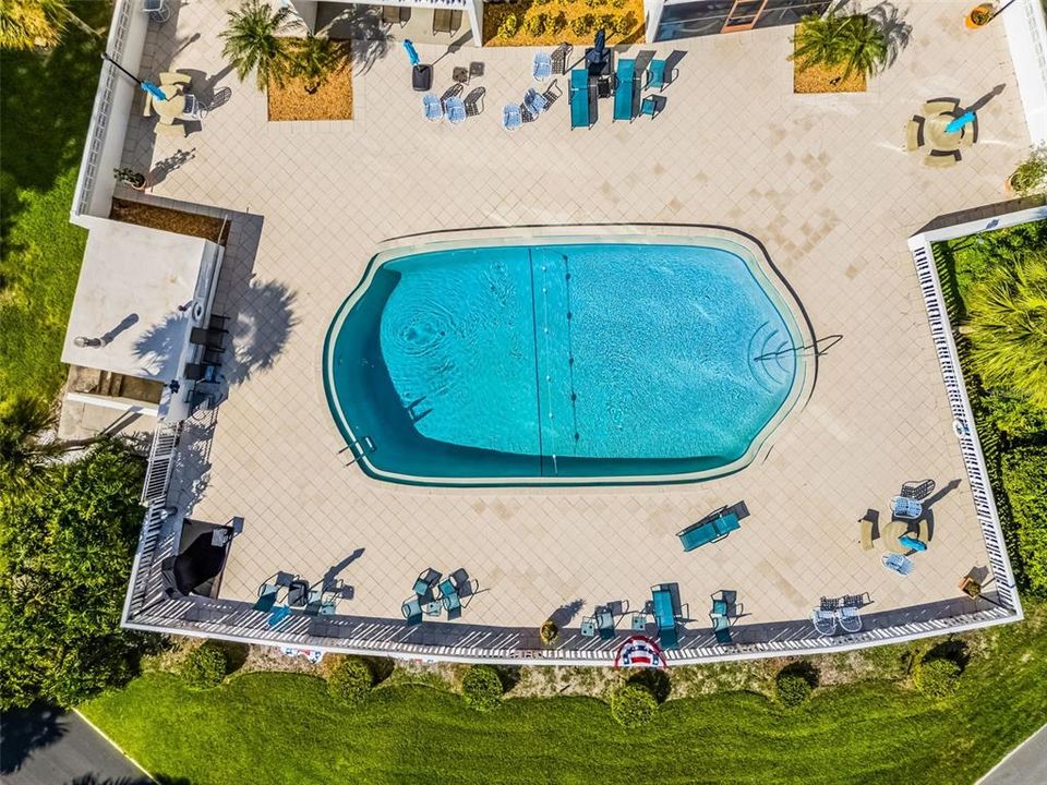 待售: $219,900 (1 贝兹, 1 浴室, 585 平方英尺)