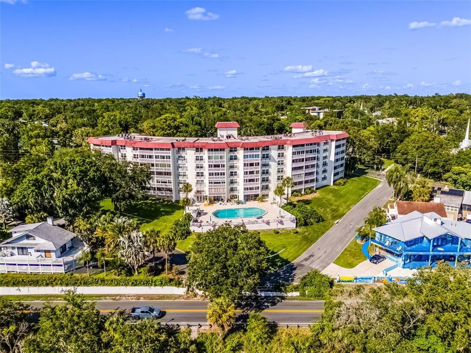 待售: $219,900 (1 贝兹, 1 浴室, 585 平方英尺)