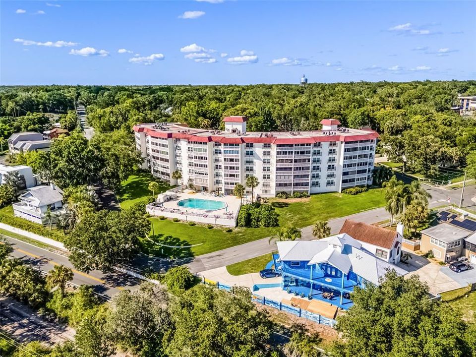 待售: $219,900 (1 贝兹, 1 浴室, 585 平方英尺)