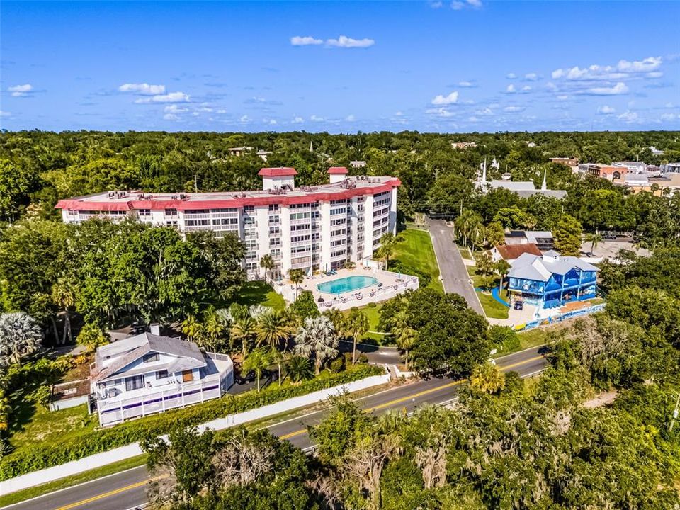 待售: $219,900 (1 贝兹, 1 浴室, 585 平方英尺)