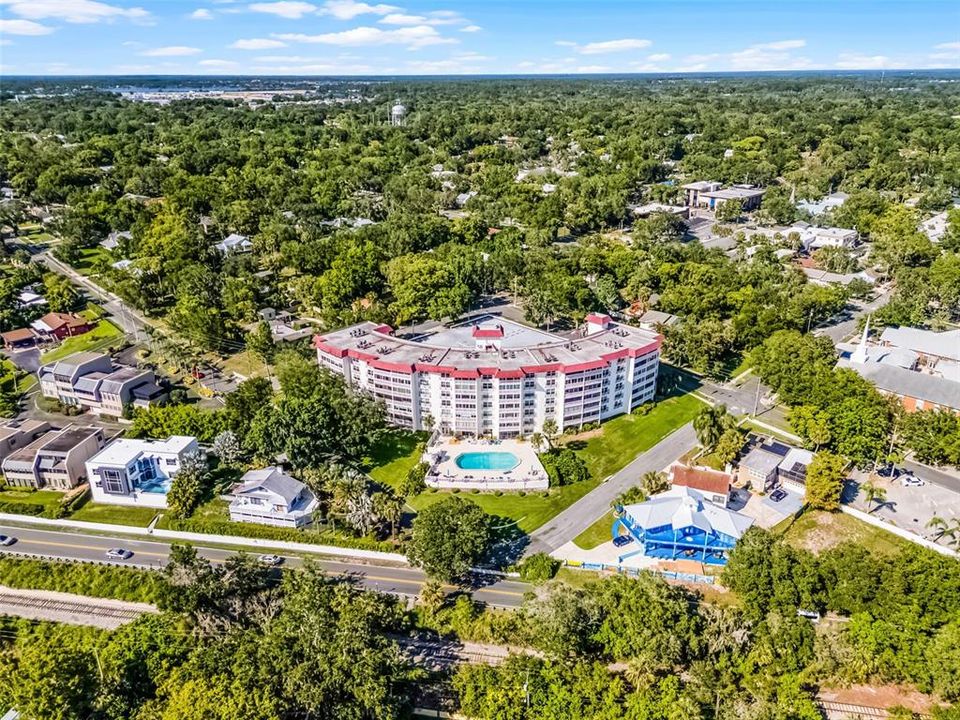 待售: $219,900 (1 贝兹, 1 浴室, 585 平方英尺)