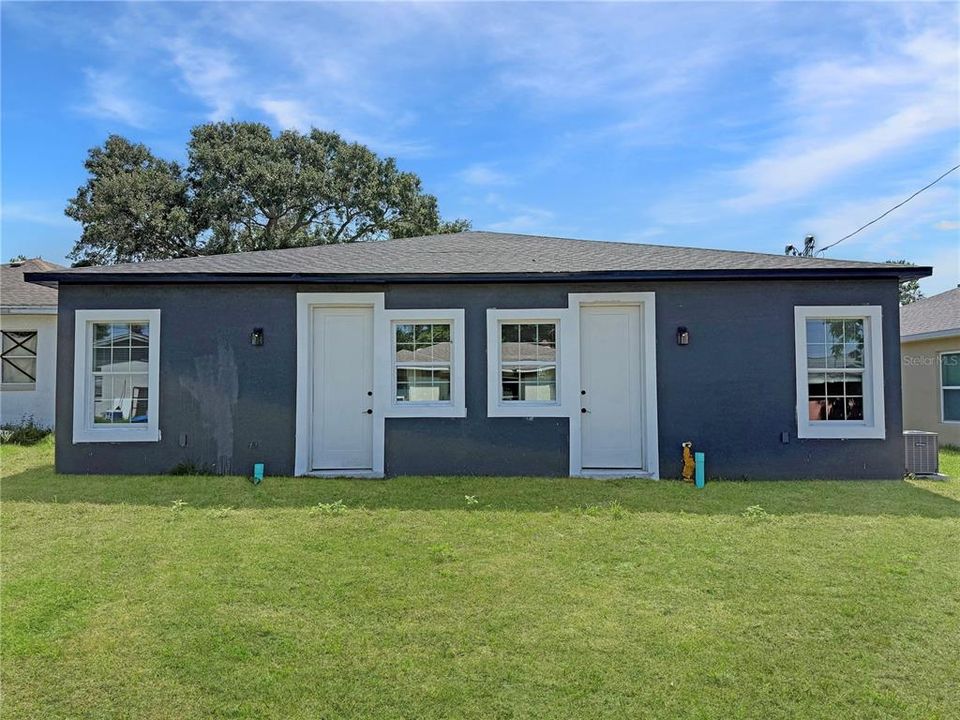 For Rent: $1,550 (3 beds, 2 baths, 1005 Square Feet)