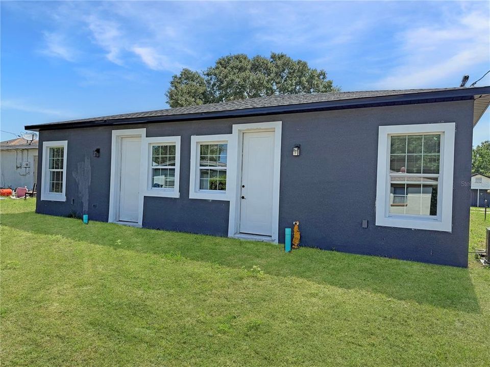 For Rent: $1,550 (3 beds, 2 baths, 1005 Square Feet)