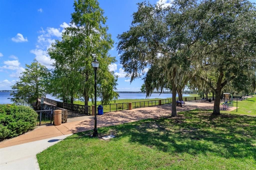 En Venta: $720,000 (3 camas, 2 baños, 1544 Pies cuadrados)