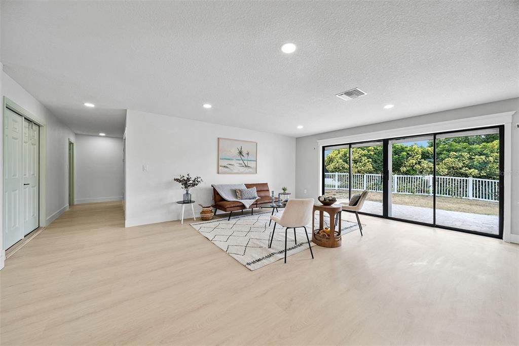 For Sale: $598,000 (3 beds, 2 baths, 1768 Square Feet)