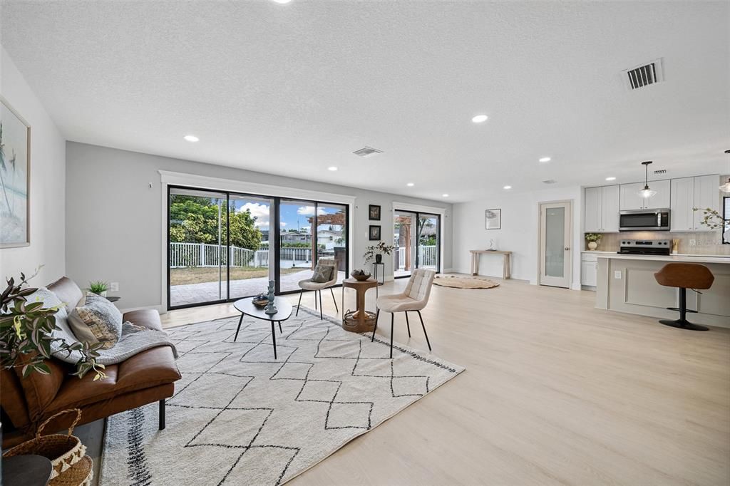 For Sale: $598,000 (3 beds, 2 baths, 1768 Square Feet)