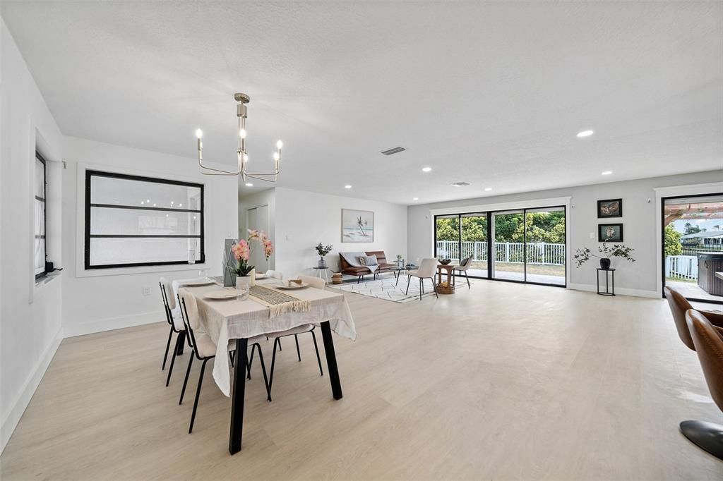 For Sale: $598,000 (3 beds, 2 baths, 1768 Square Feet)