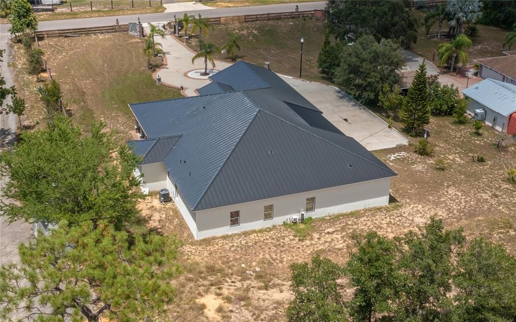 For Sale: $775,000 (4 beds, 4 baths, 2823 Square Feet)