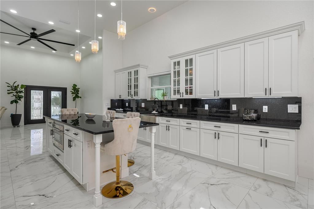 For Sale: $775,000 (4 beds, 4 baths, 2823 Square Feet)