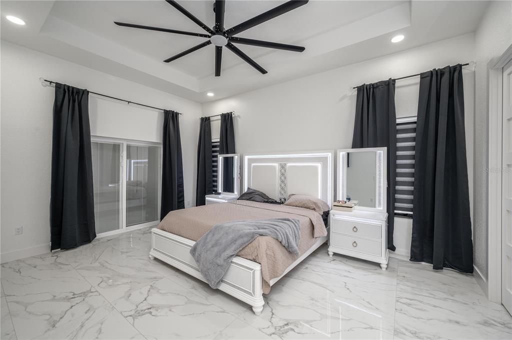 For Sale: $775,000 (4 beds, 4 baths, 2823 Square Feet)