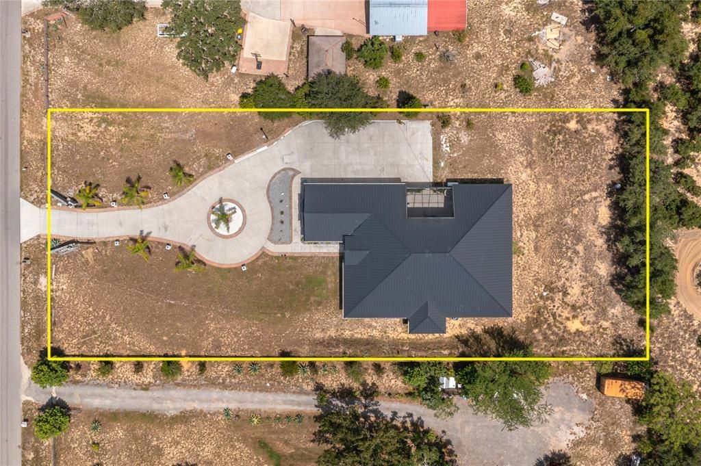 For Sale: $775,000 (4 beds, 4 baths, 2823 Square Feet)