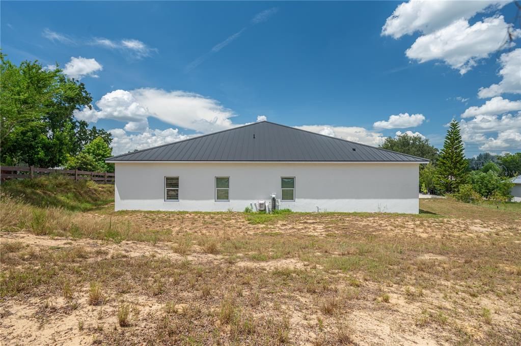 For Sale: $775,000 (4 beds, 4 baths, 2823 Square Feet)