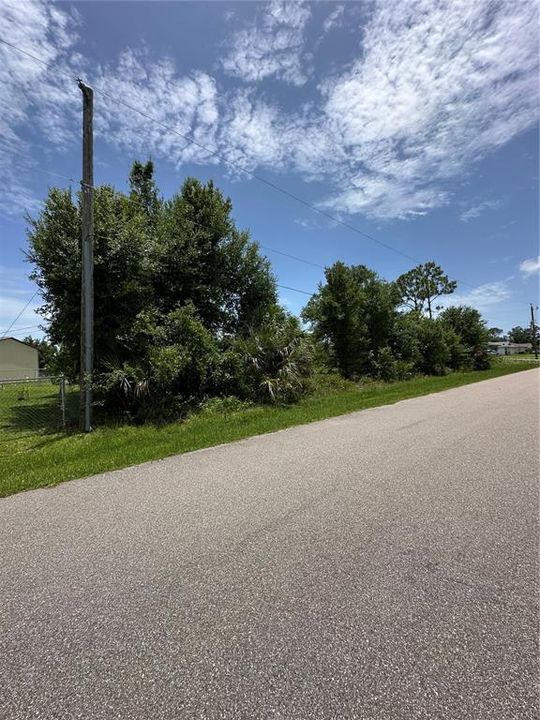 Недавно продано: $27,500 (0.35 acres)