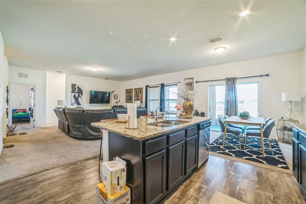 Active With Contract: $260,000 (4 beds, 2 baths, 1992 Square Feet)