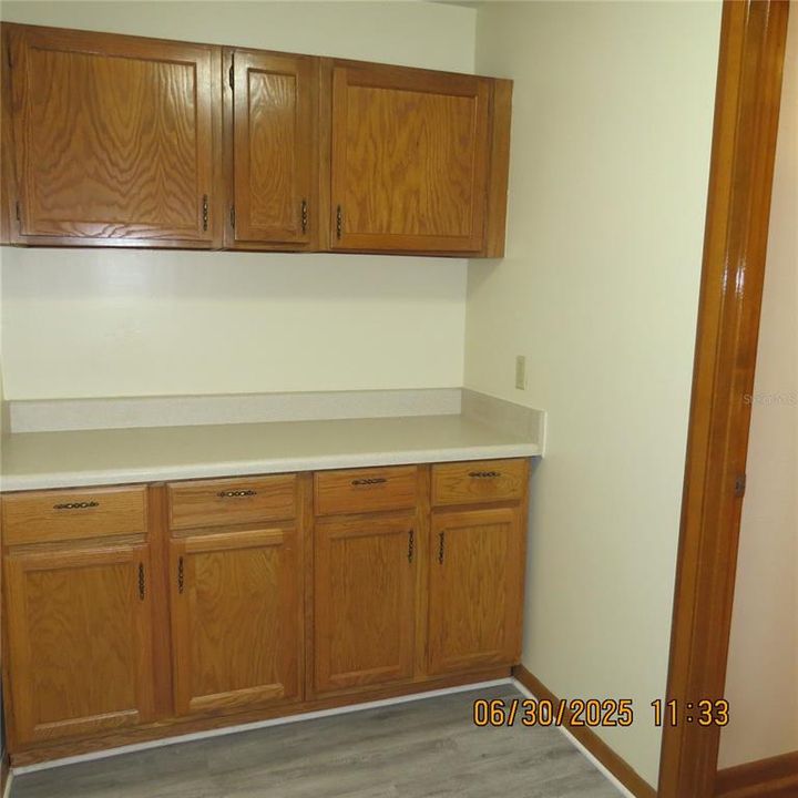 Active With Contract: $397,000 (3 beds, 2 baths, 1926 Square Feet)