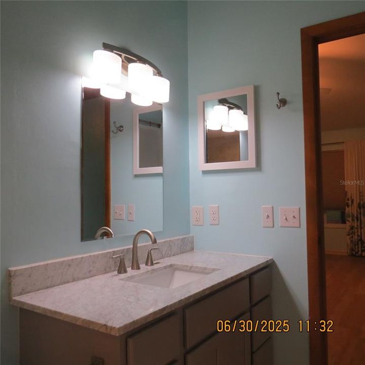 Active With Contract: $397,000 (3 beds, 2 baths, 1926 Square Feet)