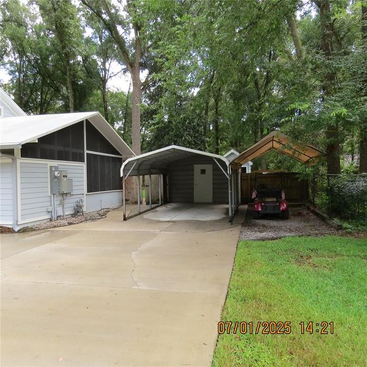 Active With Contract: $397,000 (3 beds, 2 baths, 1926 Square Feet)