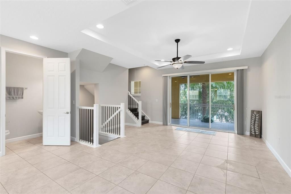 For Sale: $470,000 (3 beds, 3 baths, 2187 Square Feet)