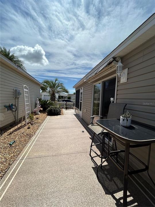 出租: $2,000 (2 贝兹, 2 浴室, 1188 平方英尺)