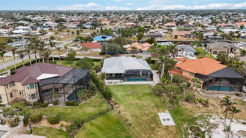 For Sale: $1,875,000 (4 beds, 3 baths, 2841 Square Feet)