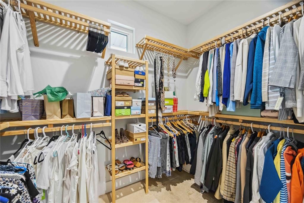 For Sale: $1,875,000 (4 beds, 3 baths, 2841 Square Feet)