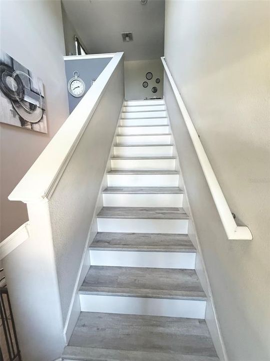 Active With Contract: $299,000 (4 beds, 2 baths, 1914 Square Feet)