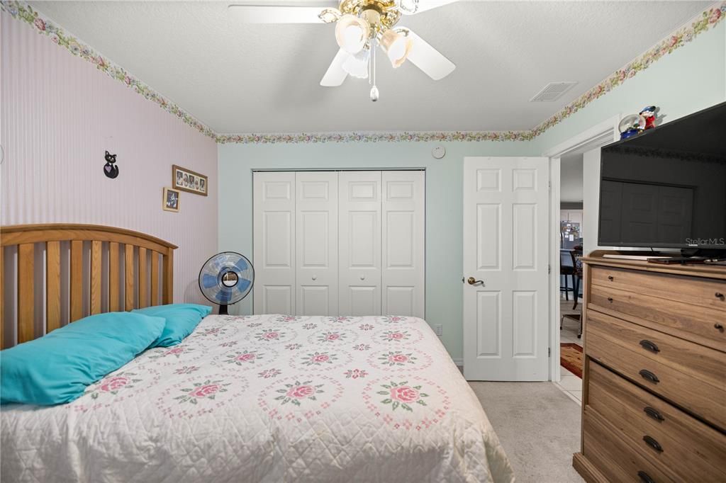 En Venta: $499,900 (4 camas, 3 baños, 2557 Pies cuadrados)