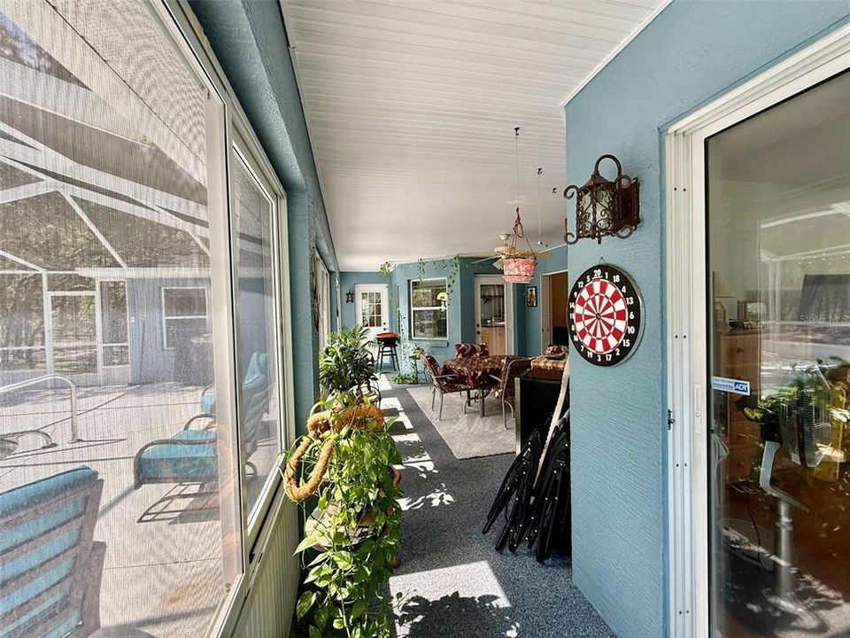 En Venta: $499,900 (4 camas, 3 baños, 2557 Pies cuadrados)