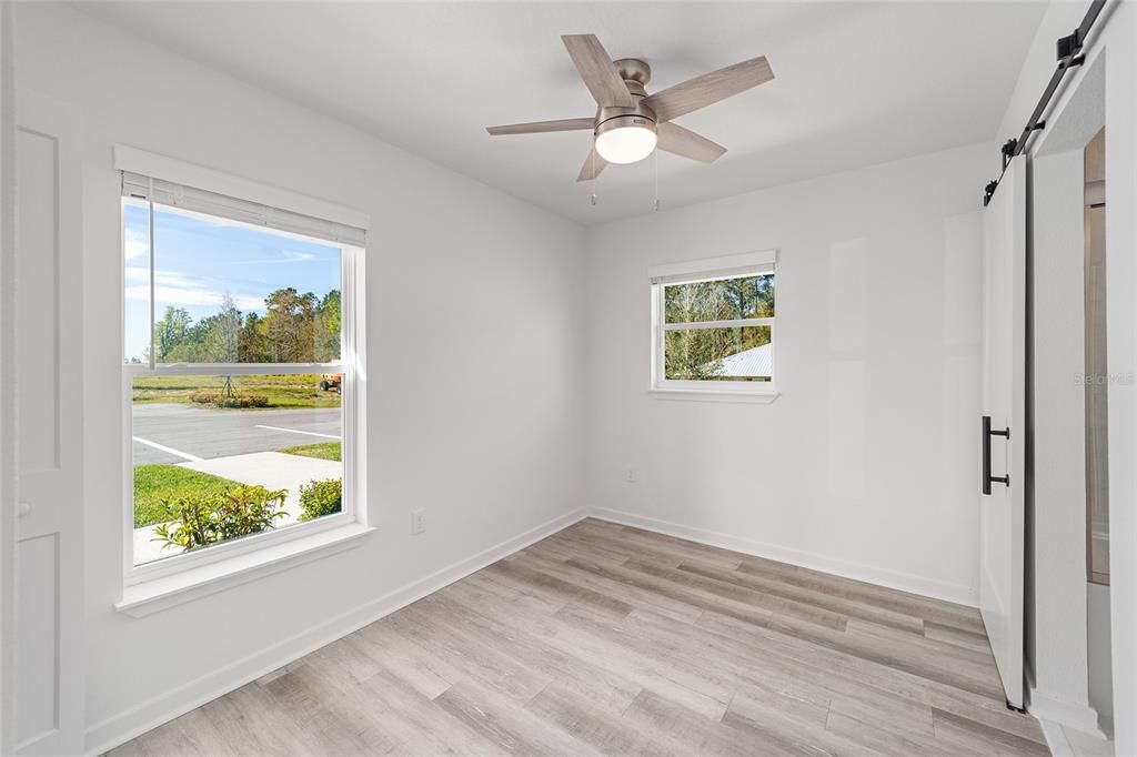 В аренду: $1,975 (3 спален, 2 ванн, 1350 Квадратных фут)