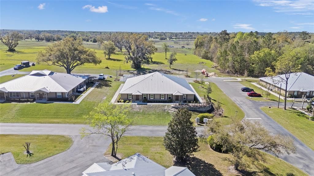 В аренду: $1,975 (3 спален, 2 ванн, 1350 Квадратных фут)