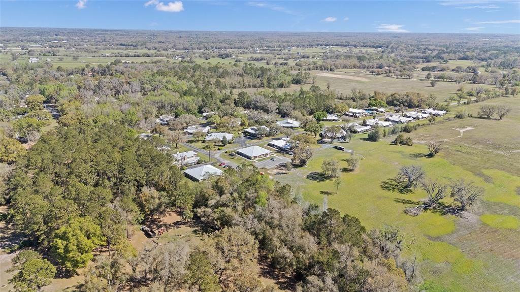 В аренду: $1,975 (3 спален, 2 ванн, 1350 Квадратных фут)