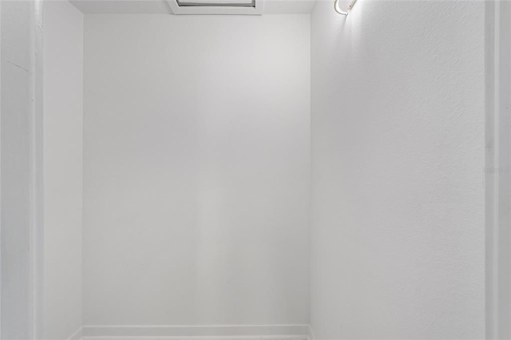 В аренду: $1,975 (3 спален, 2 ванн, 1350 Квадратных фут)